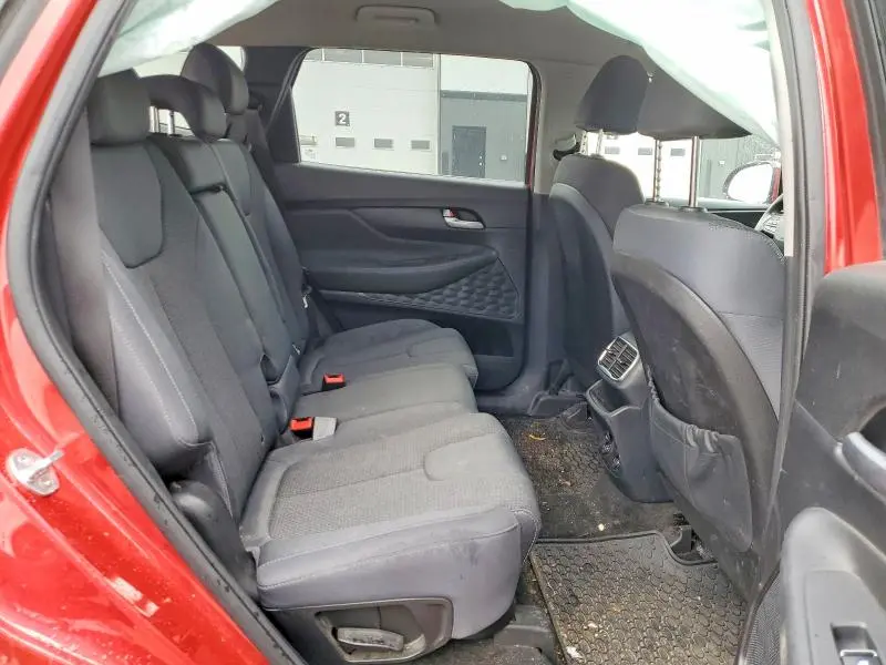 2020 HYUNDAI SANTA FE SE  