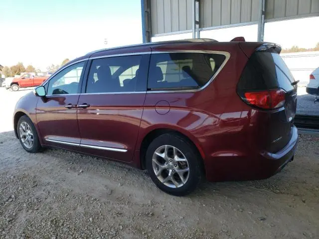 2017 CHRYSLER PACIFICA LIMITED  