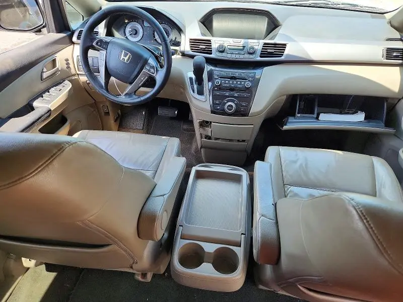 2011 HONDA ODYSSEY TOURING  