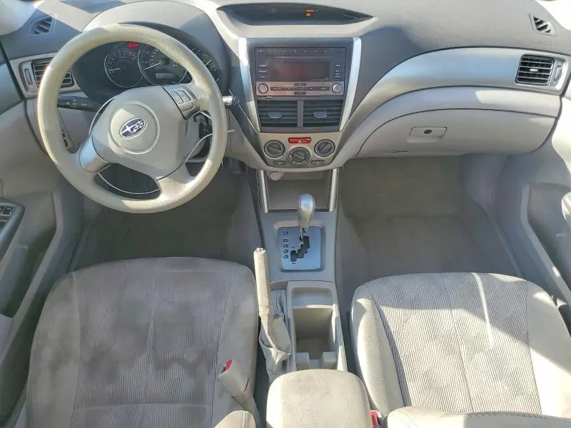 2010 SUBARU FORESTER XS  