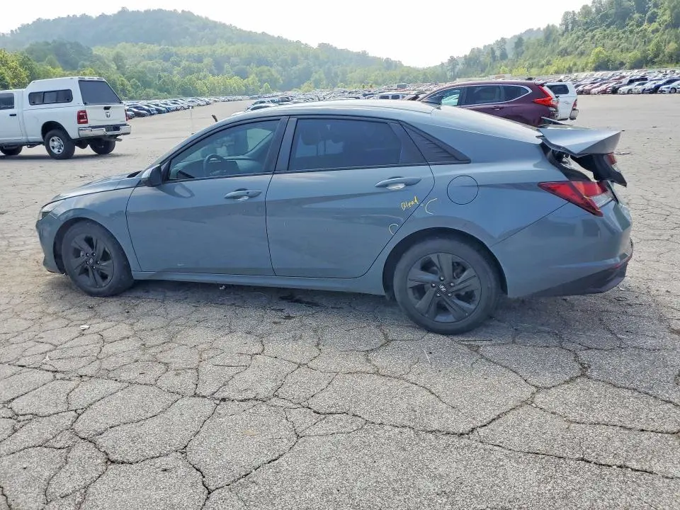 2021 HYUNDAI ELANTRA SEL  