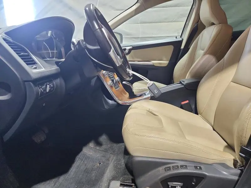 2017 VOLVO XC60 T5 INSCRIPTION  