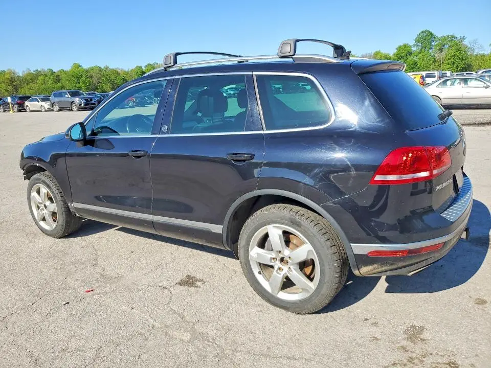 2017 VOLKSWAGEN TOUAREG WOLFSBURG  