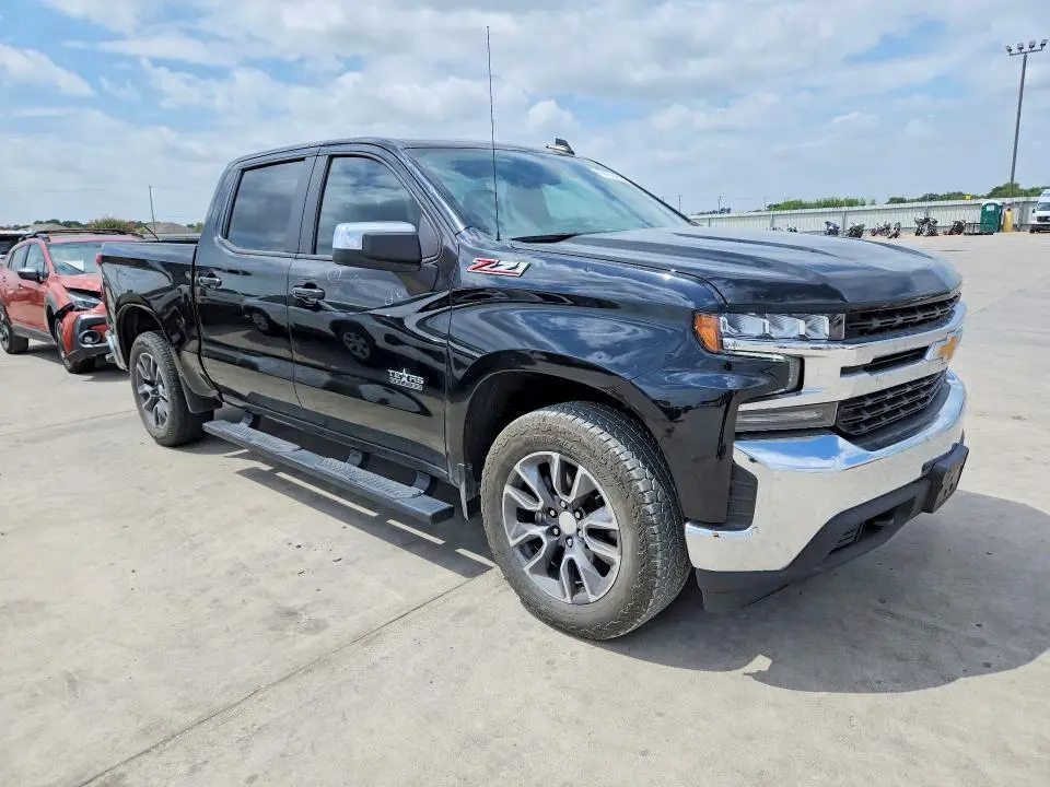 2021 CHEVROLET SILVERADO K1500 LT  