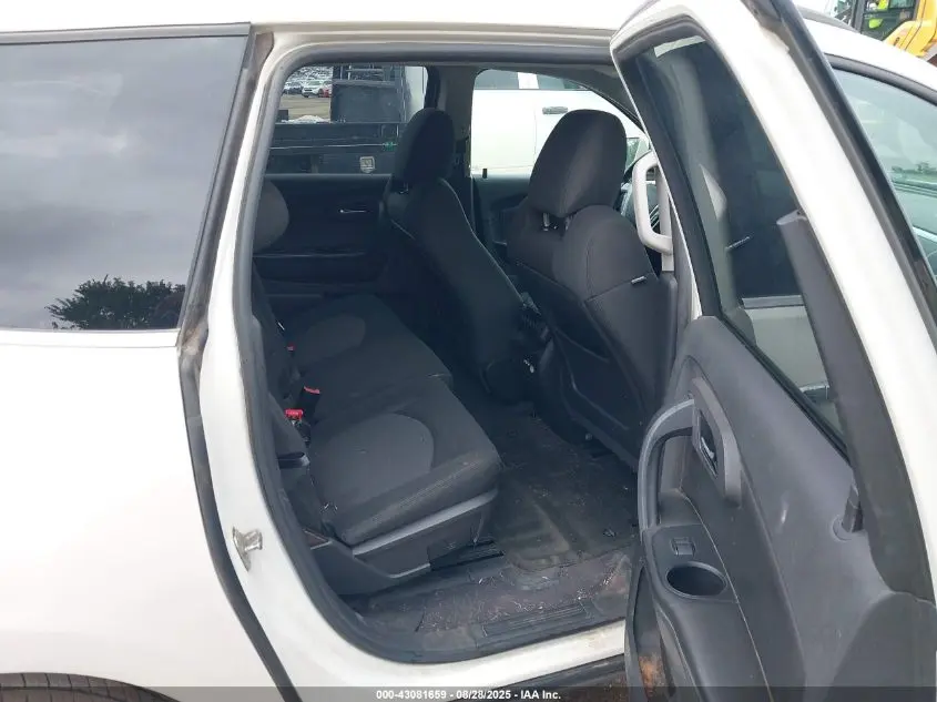 2011 CHEVROLET TRAVERSE 1LT