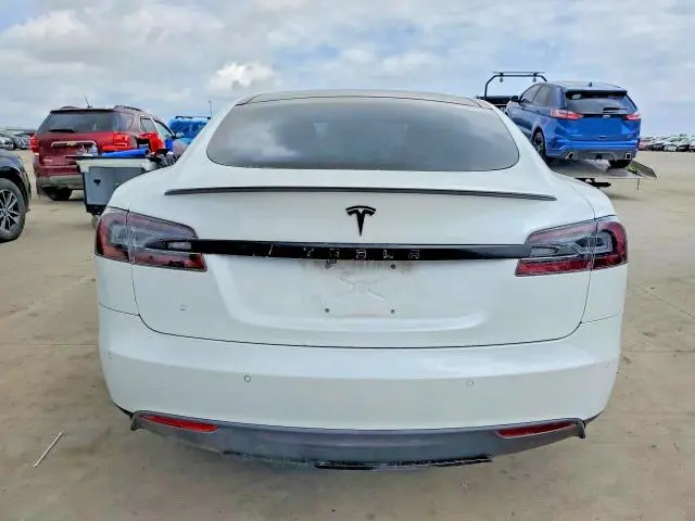 2015 TESLA MODEL S 70D  
