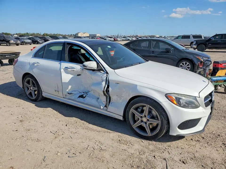 2015 MERCEDES-BENZ C 300 4MATIC  