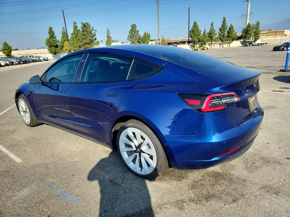 2022 TESLA MODEL 3   