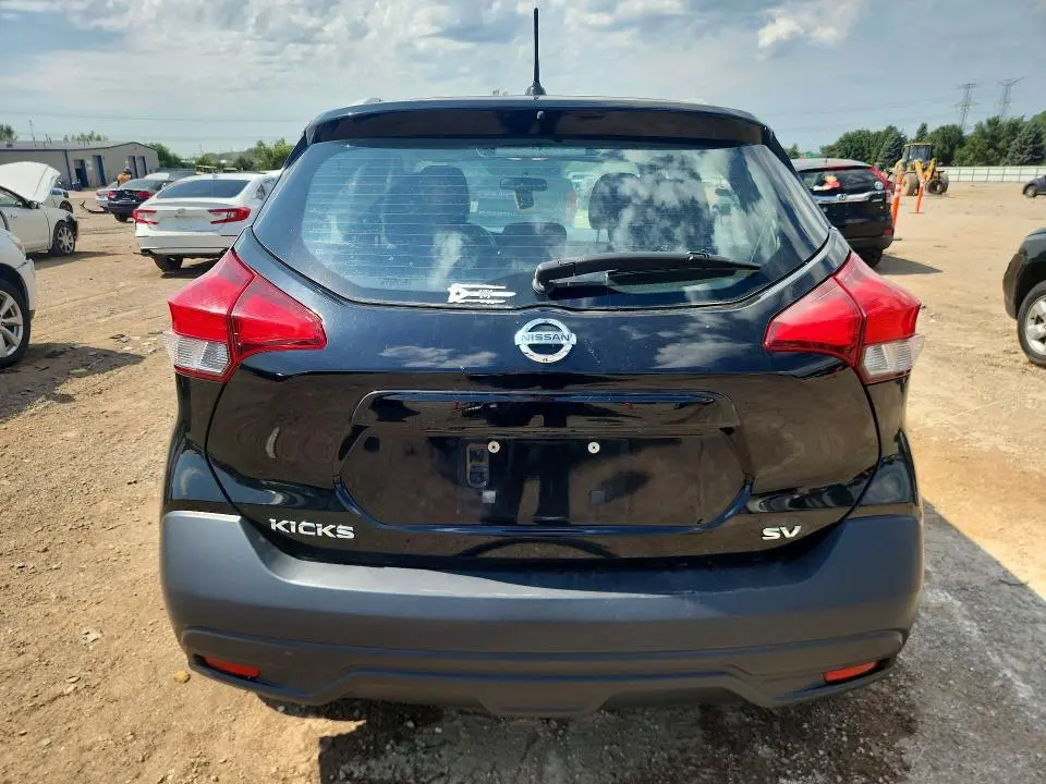 2019 NISSAN KICKS SV  