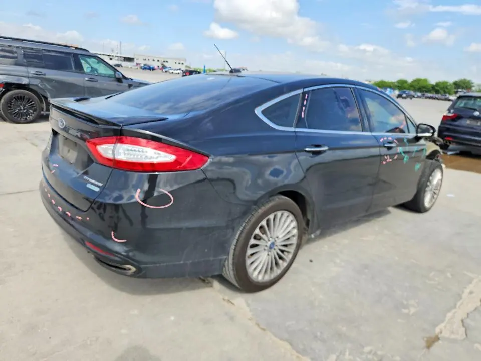 2015 FORD FUSION TITANIUM  