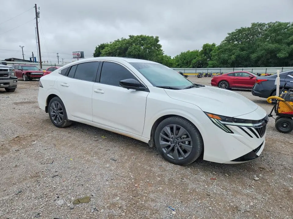 2026 NISSAN SENTRA SL  