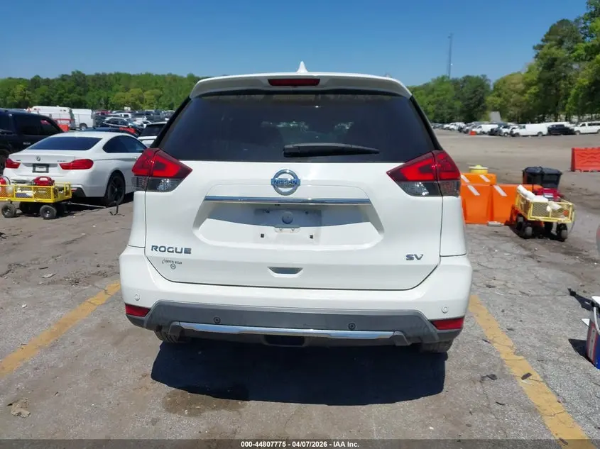 2020 NISSAN ROGUE SV FWD