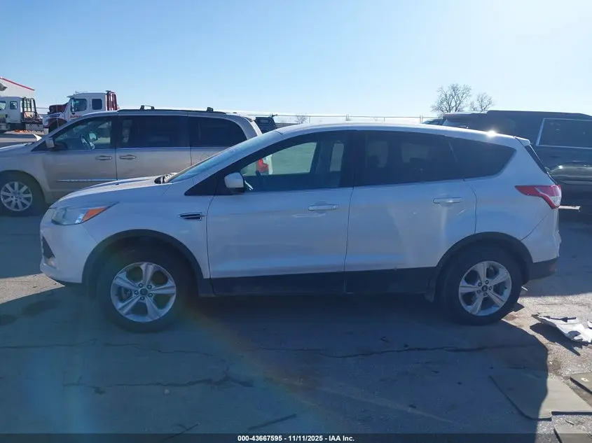 2014 FORD ESCAPE SE