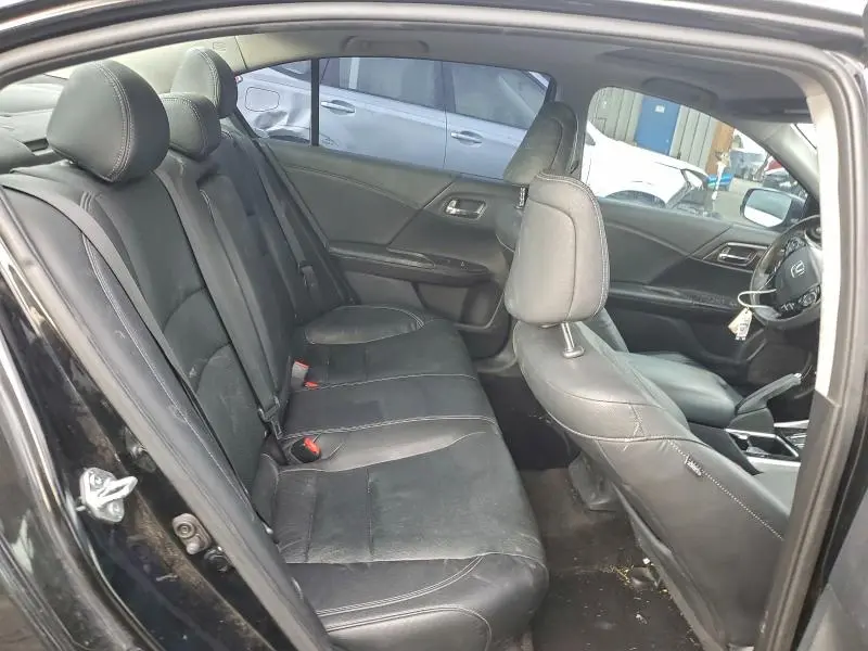 2017 HONDA ACCORD TOURING  