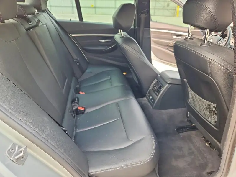 2017 BMW 330 XI  