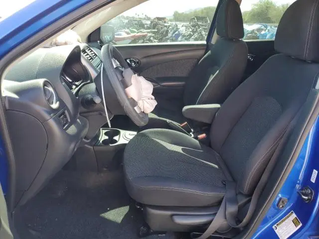 2015 NISSAN VERSA S  