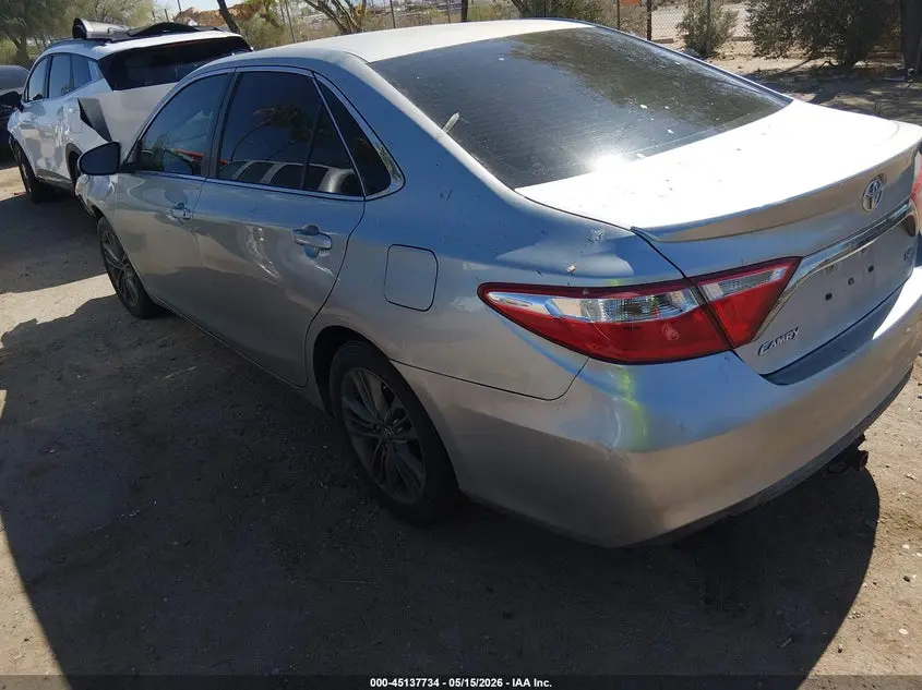 2017 TOYOTA CAMRY SE