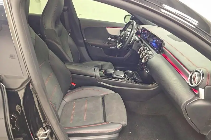 2023 MERCEDES-BENZ CLA 250  