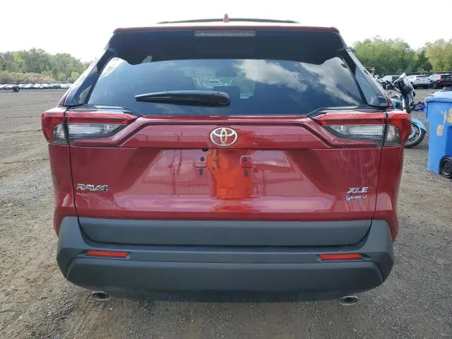 2025 TOYOTA RAV4 XLE  