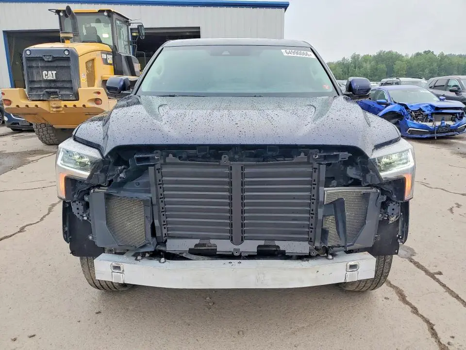 2024 TOYOTA TUNDRA CREWMAX  