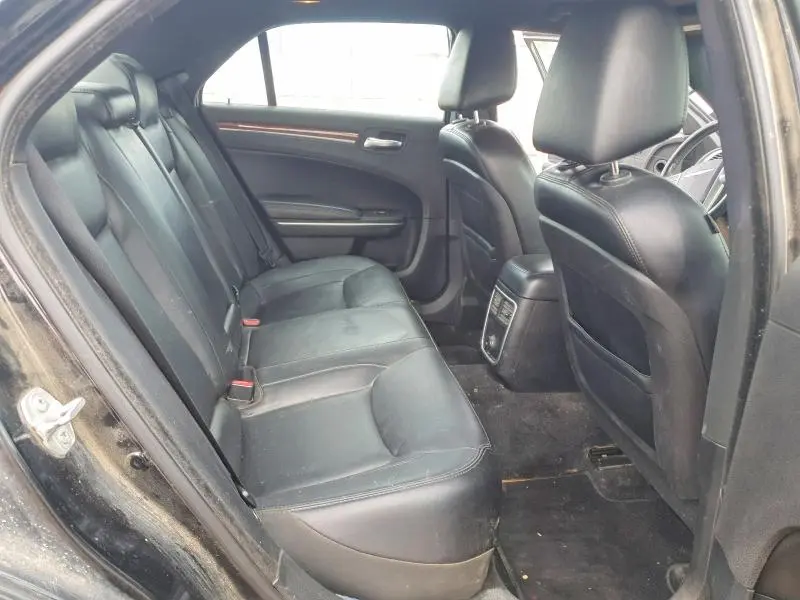 2014 CHRYSLER 300   