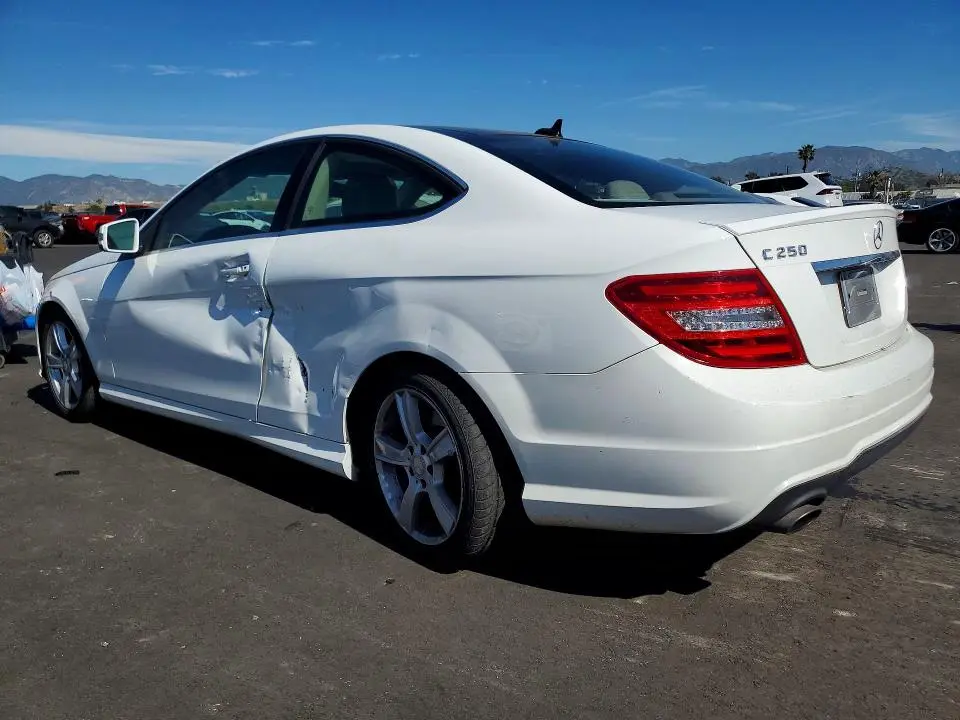 2015 MERCEDES-BENZ C 250  