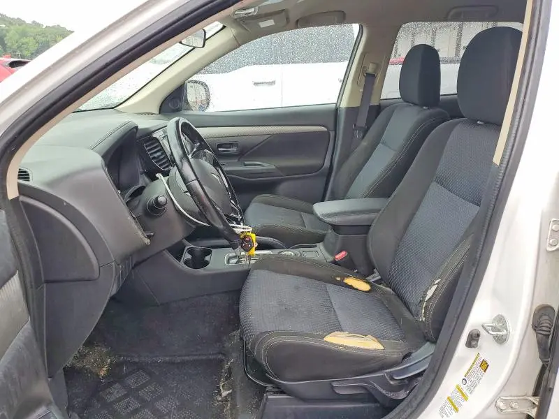 2016 MITSUBISHI OUTLANDER SE  
