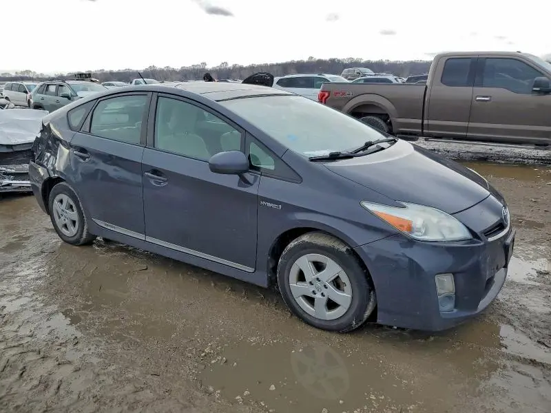 2011 TOYOTA PRIUS   