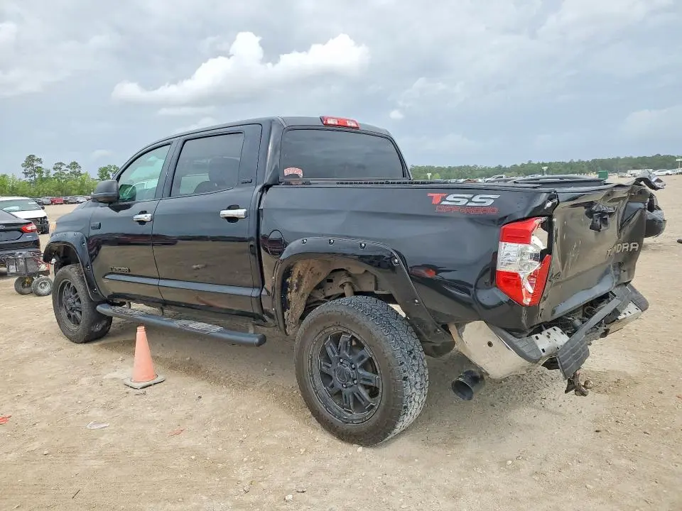2017 TOYOTA TUNDRA SR5  
