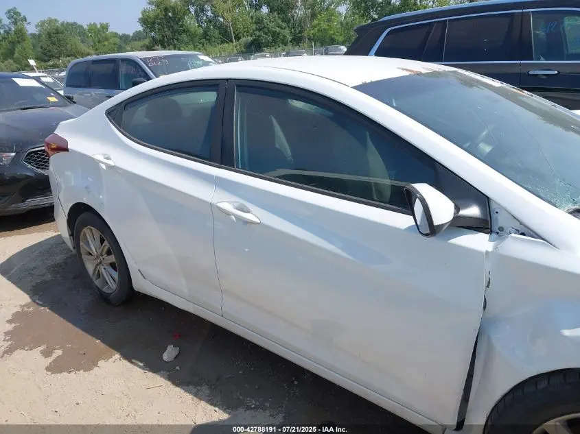2016 HYUNDAI ELANTRA SE