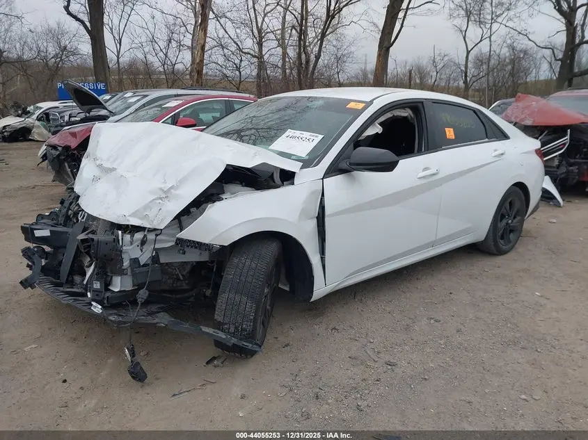 2022 HYUNDAI ELANTRA SEL