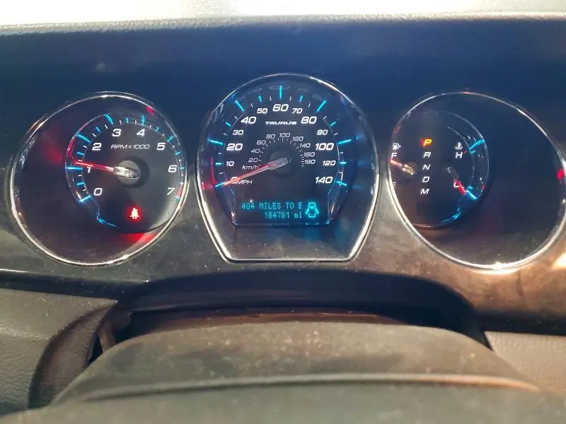 2010 FORD TAURUS LIMITED  