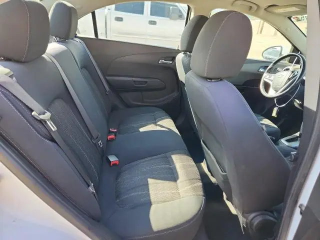 2017 CHEVROLET SONIC LT  