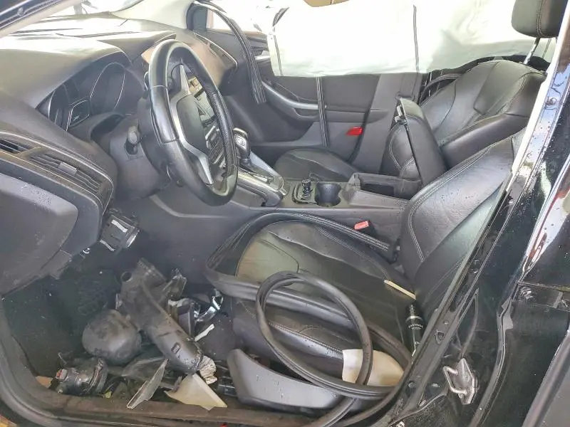 2012 FORD FOCUS TITANIUM  