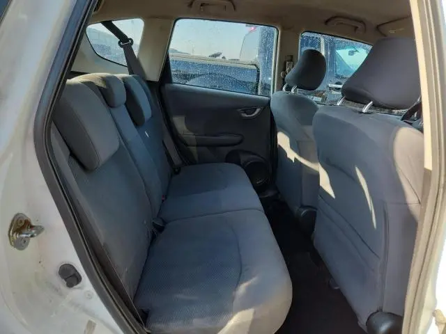 2012 HONDA FIT   