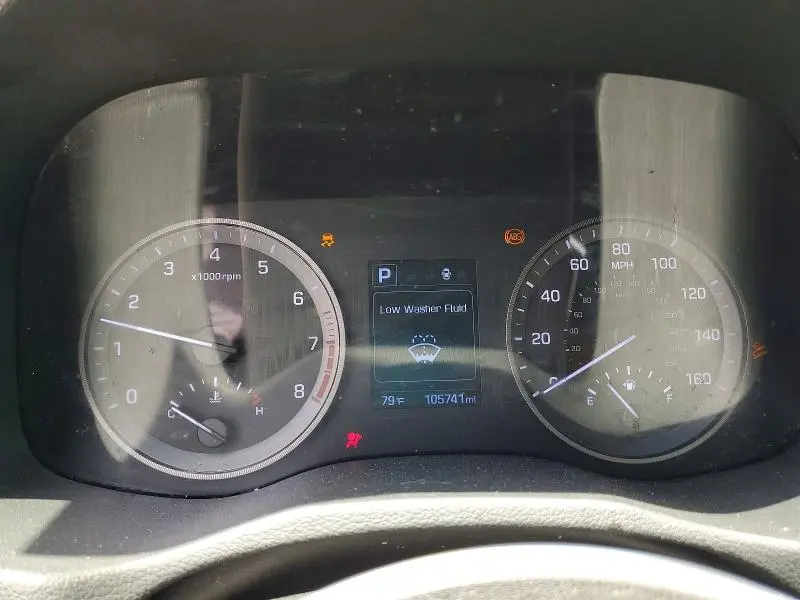 2017 HYUNDAI TUCSON SE  