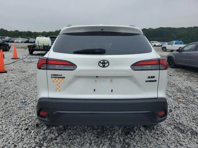 2024 TOYOTA COROLLA CROSS SE  