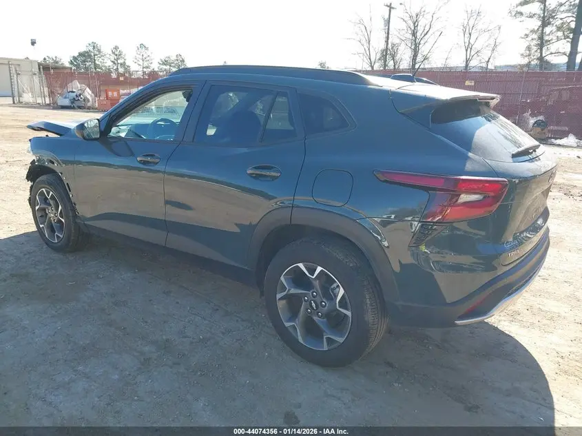 2025 CHEVROLET TRAX FWD LT