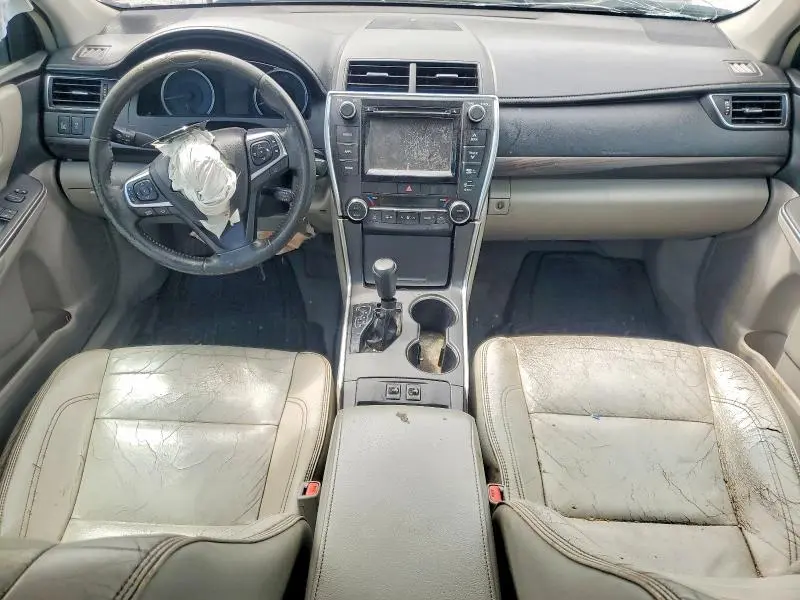 2015 TOYOTA CAMRY XLE  