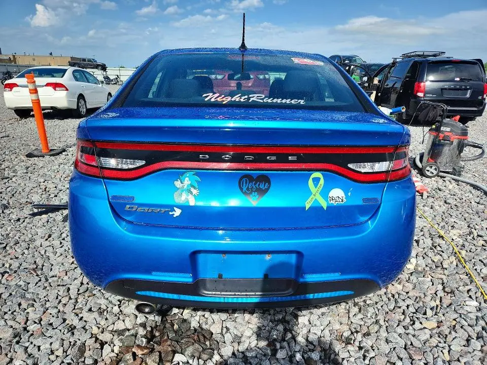2015 DODGE DART SE  