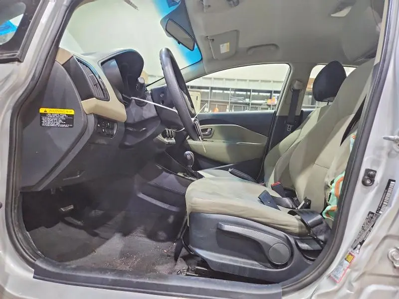 2017 KIA RIO LX  
