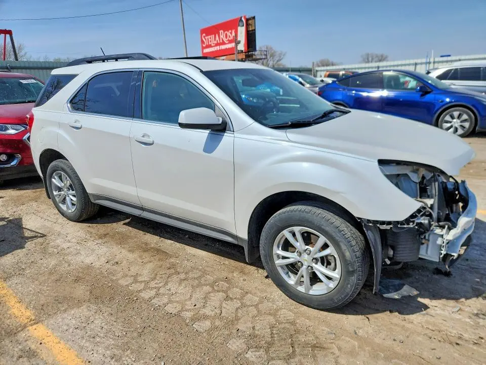2016 CHEVROLET EQUINOX LT  