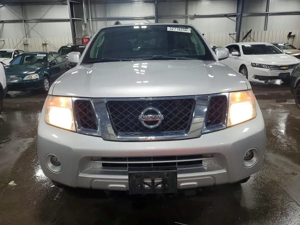 2012 NISSAN PATHFINDER S  