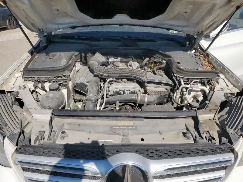 2017 MERCEDES-BENZ GLC 300