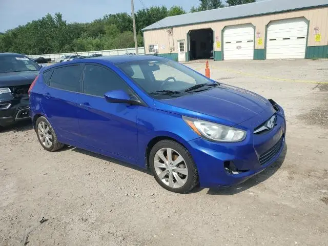 2012 HYUNDAI ACCENT GLS
