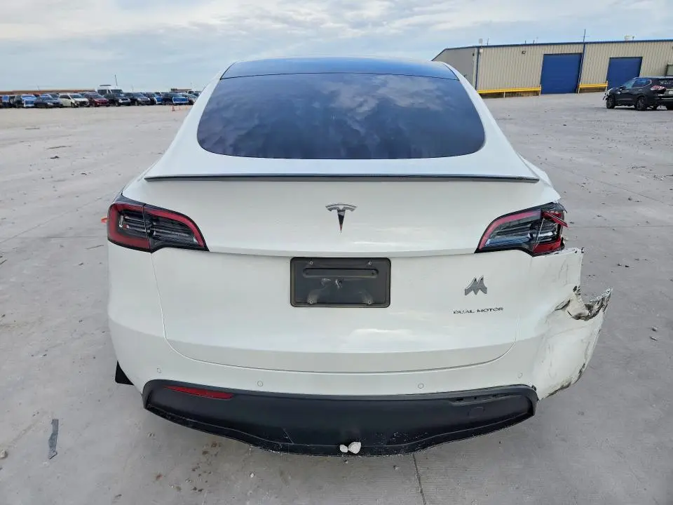 2022 TESLA MODEL Y   