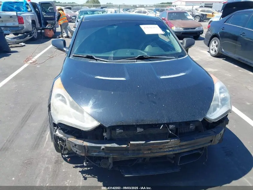 2013 HYUNDAI VELOSTER TURBO W/BLACK