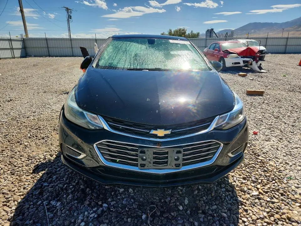 2017 CHEVROLET CRUZE PREMIER  