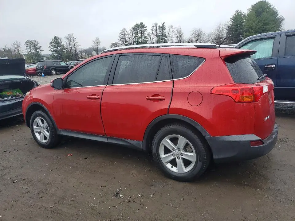 2013 TOYOTA RAV4 XLE  