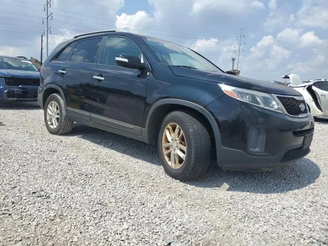 2015 KIA SORENTO LX  